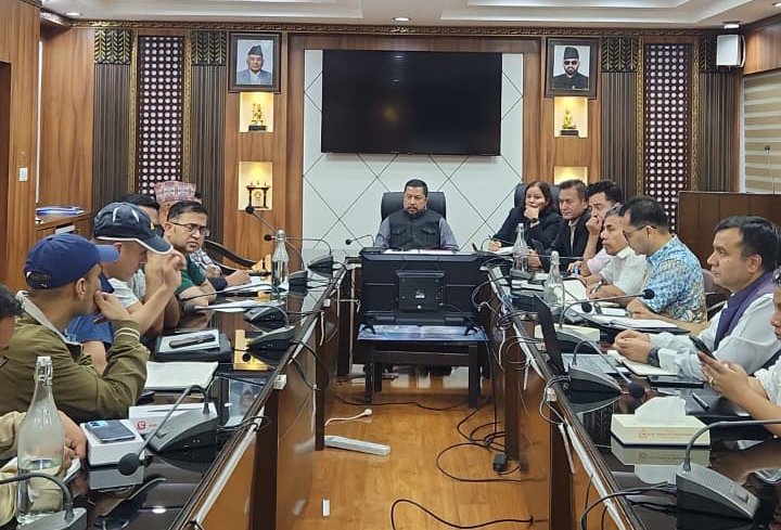 भोटेकोशी बाढी : खोज तथा उद्धार र पुननिर्माण समन्वयका लागि रियल टाइम अपडेट सिस्टम बनाउँदै ऊर्जा मन्त्रालय 